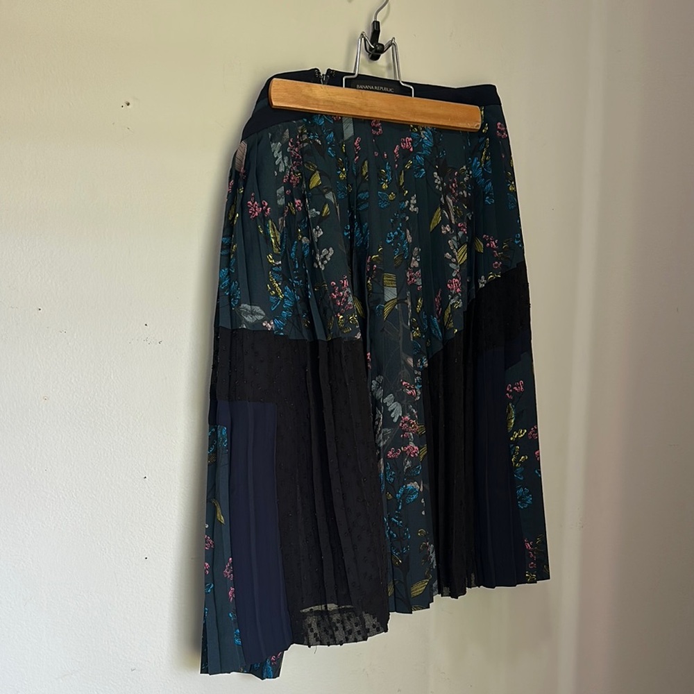 Banana Republic Green Midi A-line Skirt - Picture 1 of 5